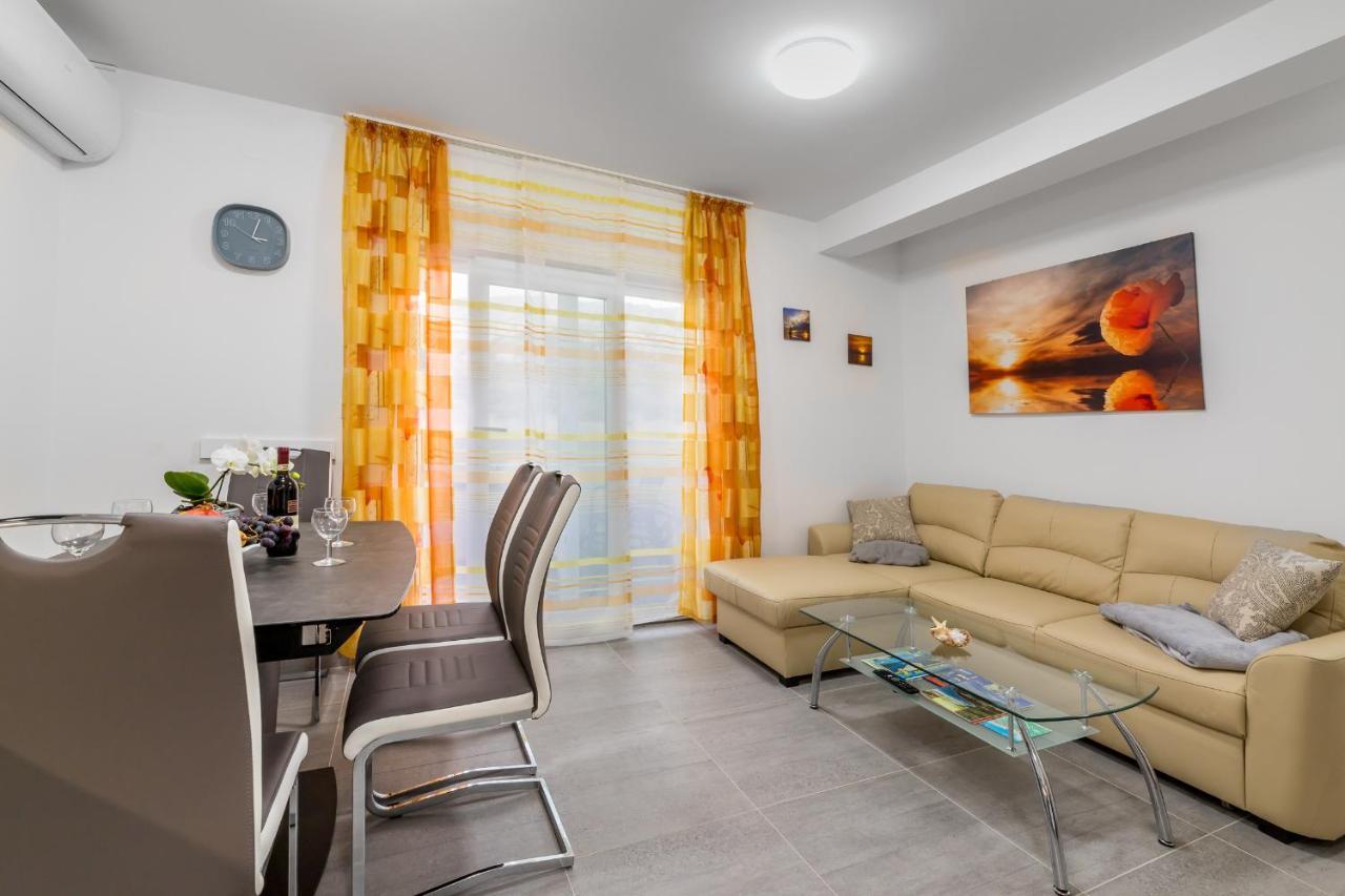 Apartment Lana バスカ エクステリア 写真