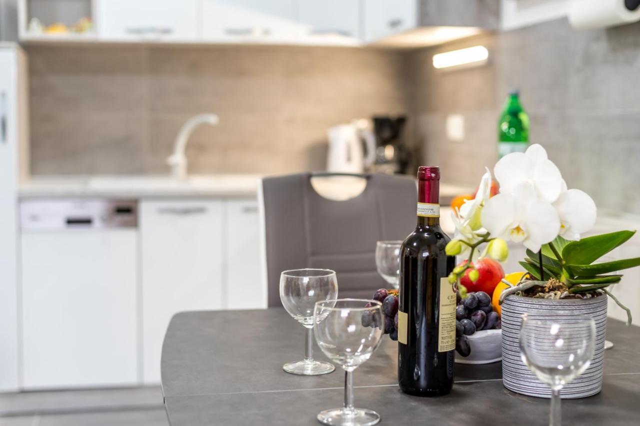 Apartment Lana バスカ エクステリア 写真