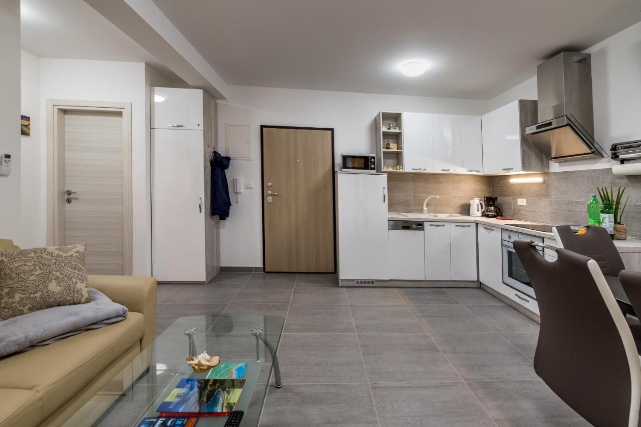 Apartment Lana バスカ エクステリア 写真