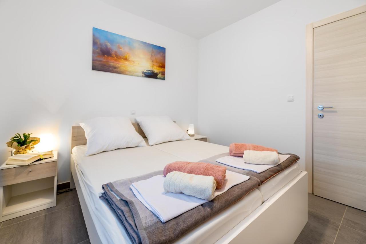 Apartment Lana バスカ エクステリア 写真